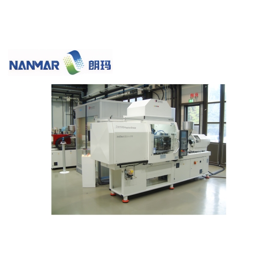 Laminar flow hood/clean hood for injection molding machine